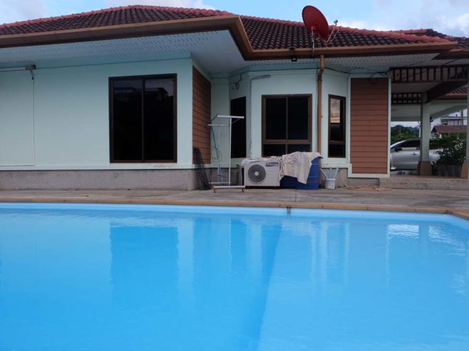 3 bedroom 1 Level House with Private Pool – Kathu
